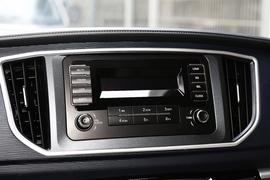 2022款东风风行菱智 M5L 2.0L 手动奋斗基本型 7座 国Ⅵ