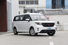 2021款五菱征程 1.5T 手动豪华型营运车