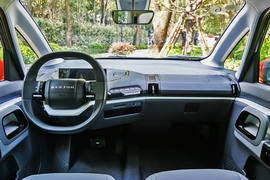 2021款宝骏KiWi EV 艺术家