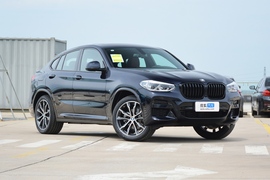 2021款宝马X4 改款 xDrive 25i M运动曜夜套装