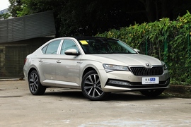 2021款斯柯达速派 TSI330 DSG舒适版