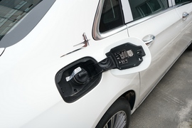 2021款奔驰 E 300 L 豪华型 改款