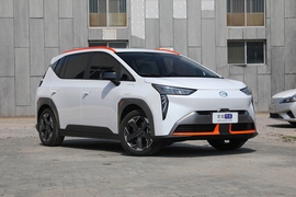 2021款广汽埃安AION Y 70 智领活力版