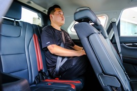 2022款东风风行T5 盛世款 1.5T 自动远梦版七座