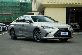 2021款雷克萨斯ES 200 卓越版