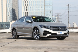 2022款大众帕萨特新能源 430PHEV 混动豪华版