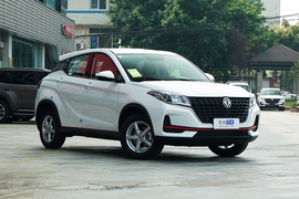 2022款东风风光500 1.5L 手动悦享型