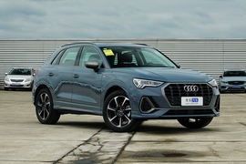 2022款奥迪Q3 40 TFSI RS套件燃速型