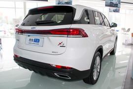 2021款长安欧尚X7 PLUS 蓝鲸版1.5T DCT Geeker旗舰型