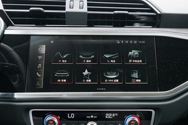 2022款奥迪Q3 40 TFSI 时尚动感型
