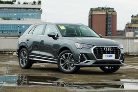 2022款奥迪Q3 40 TFSI 时尚动感型