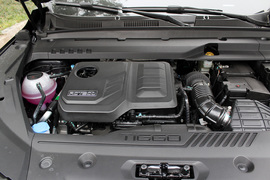 2022款奇瑞瑞虎8 PLUS 鲲鹏版 390TGDI DCT豪享版