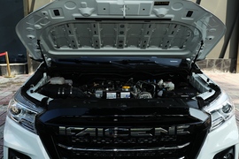2022款长安凯程F70 2.5T柴油手动两驱标准版标轴JE4D25