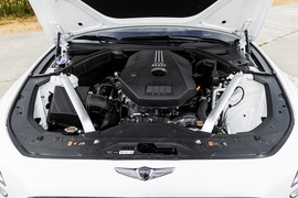 2022款捷尼赛思G70 2.0T 四驱旗舰型