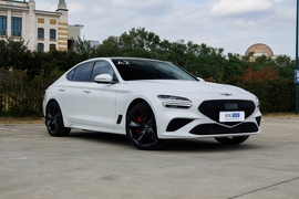 2022款捷尼赛思G70 2.0T 四驱旗舰型