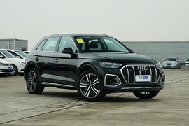 2022款奥迪Q5L 40TFSI 时尚致雅型