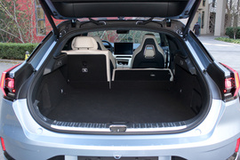 2021款极氪001 超长续航双电机 YOU版