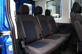 2021款依维柯欧胜 3.0T 自动超瑞短轴高顶侧拉门F1C