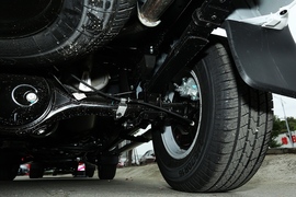 2021款郑州日产锐骐 2.4L汽油四驱小康版基型车2TZD
