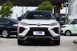 2021款丰田威兰达 高性能版 2.5L 四驱激擎版