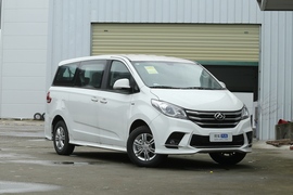 2022款上汽大通MAXUS G10 2.0T 手动超值版 汽油 7座