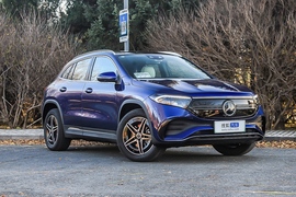 2022款奔驰EQA 300 4MATIC
