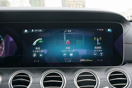 2022款奔驰 E 300 L 运动时尚型