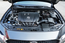 2021款马自达3 昂克赛拉 三厢  2.0L 自动质擎版