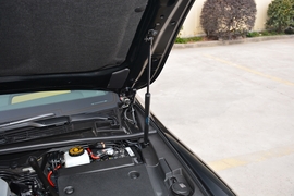 2021款雷克萨斯LS500h 臻越版