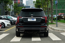 2022款凯迪拉克XT6 2.0T 七座四驱风尚型