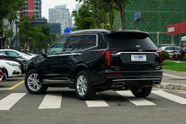 2022款凯迪拉克XT6 2.0T 七座四驱风尚型