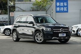 2022款奔驰 GLB 180 动感型