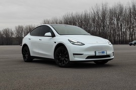2022款特斯拉MODEL Y 长续航全轮驱动版