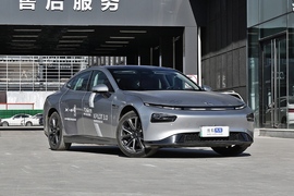 2021款小鹏P7 670G