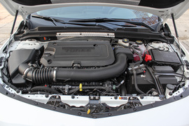 2022款雪佛兰迈锐宝XL Redline 550T 自动锐联版110周年纪念版