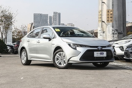 2022款丰田雷凌 双擎 1.8H E-CVT进取版