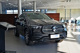 2020款奔驰 GLE 350 4MATIC 轿跑SUV 豪华型