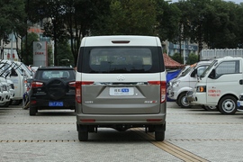 正后
