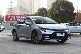 2022款丰田雷凌 双擎 1.8H E-CVT运动版