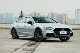 2022款奥迪A7 45 TFSI 臻选型
