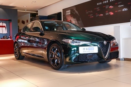 2021款阿尔法·罗密欧Giulia 2.0T 280HP 豪华版