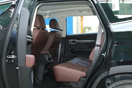 2022款吉利豪越 1.8TD 自动尊贵型 7座