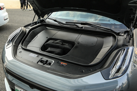 2021款极氪 ZEEKR 001 超长续航单电机 WE版