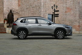 2022款 广汽丰田 锋兰达 2.0L CVT 尊贵版