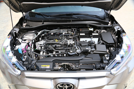 2022款 广汽丰田 锋兰达 2.0L CVT 尊贵版