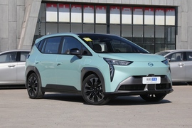 2022款广汽埃安AION Y 70 科技版