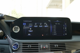 2021款雷克萨斯LS 500h 卓越版