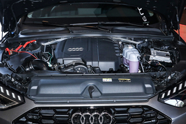 2022款奥迪A4 Avant 40 TFSI 豪华动感型