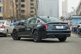 2022款凯迪拉克CT5 28T 尊贵型