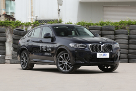 2022款宝马X4 xDrive 30i M运动套装